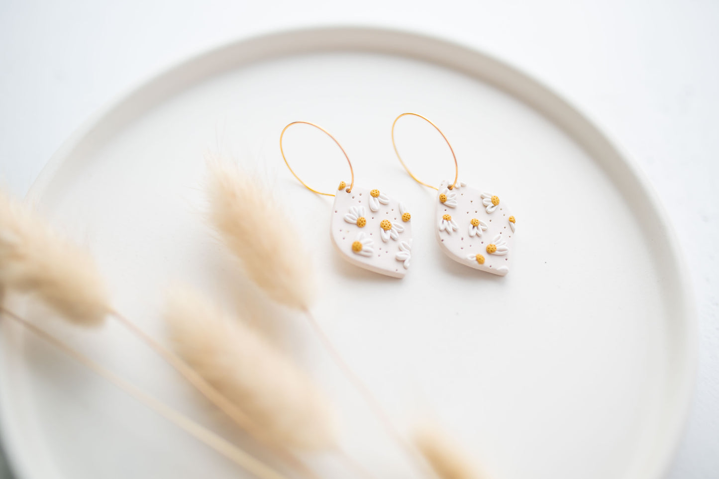 Clay earring | daisy hoops | daisy collection