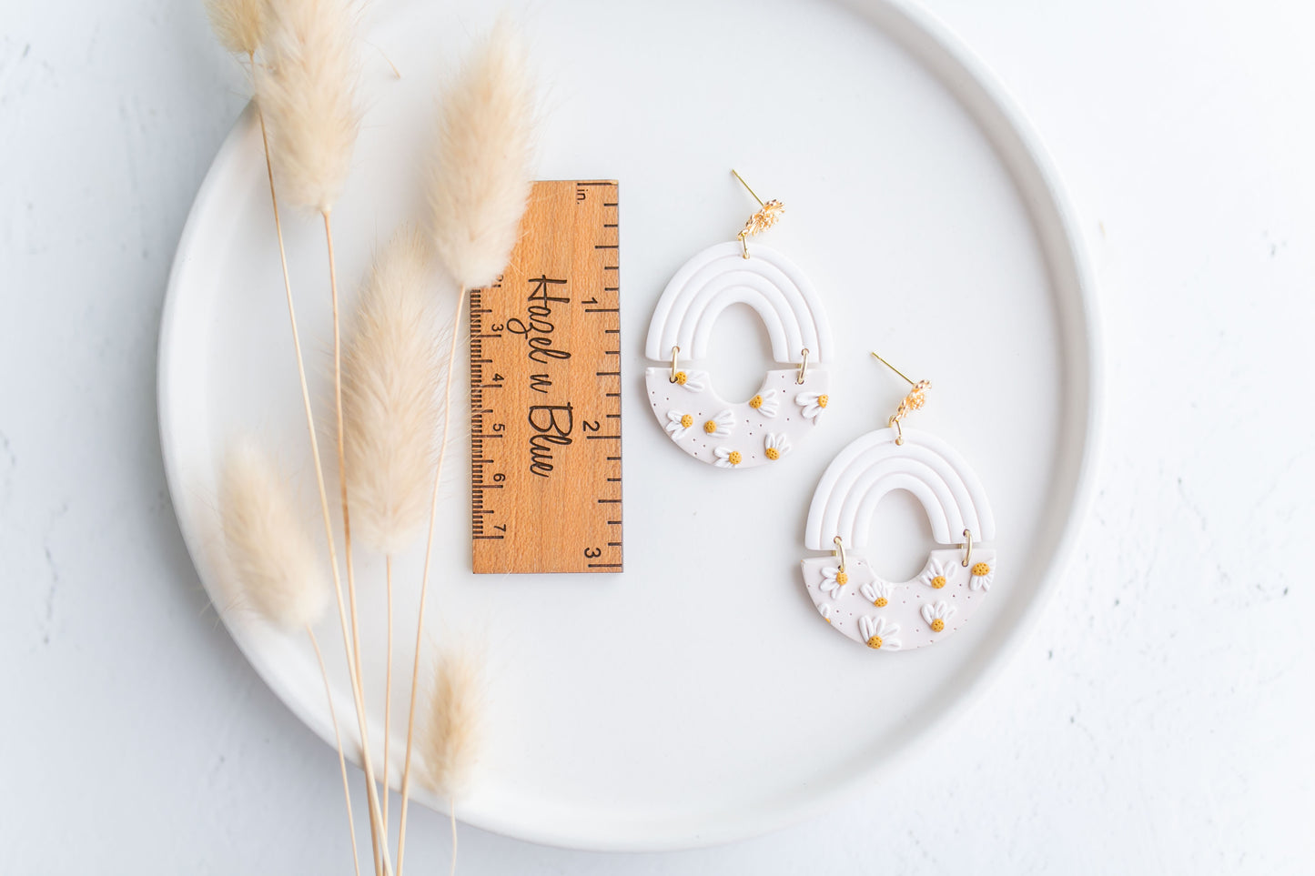 Clay earring | daisy dangles | daisy collection