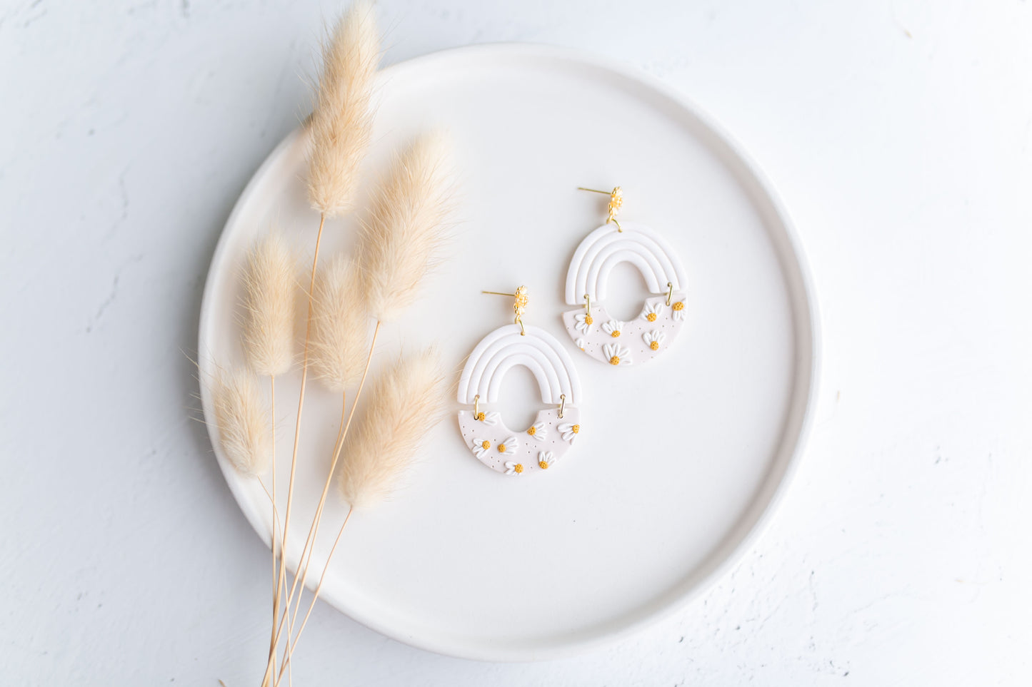 Clay earring | daisy dangles | daisy collection