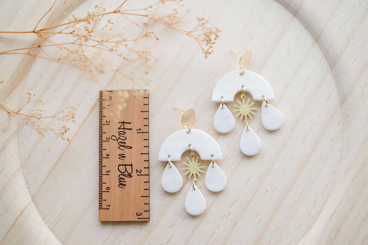 Clay earrings | white sun
