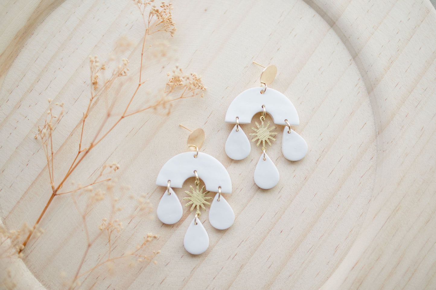 Clay earrings | white sun