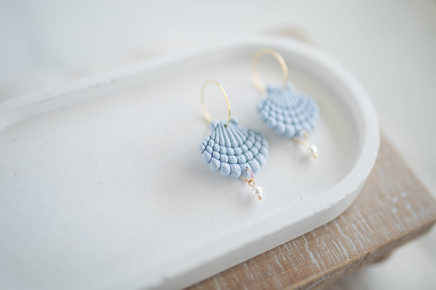 Clay Earrings | Scallop + Pearl Hoops Lg. | Coastal Shores Collection