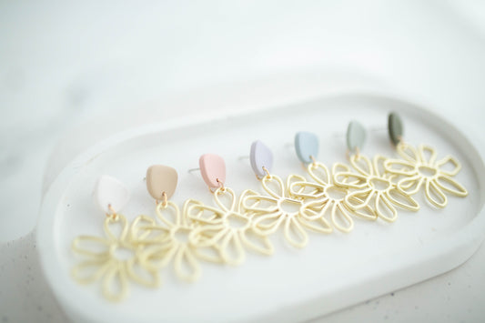 Clay Earrings | Groovy Spring Daisies| Spring Fling Collection