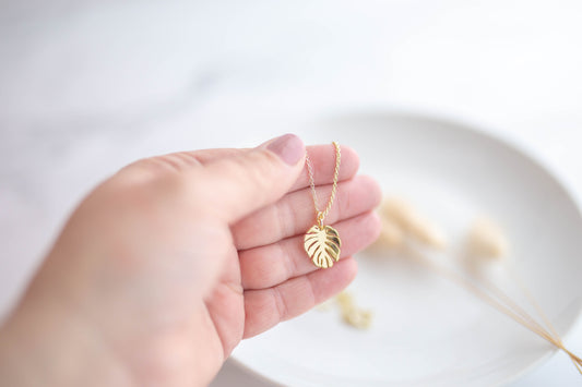 Necklace | Monstera Necklace | Mother's Day Collection