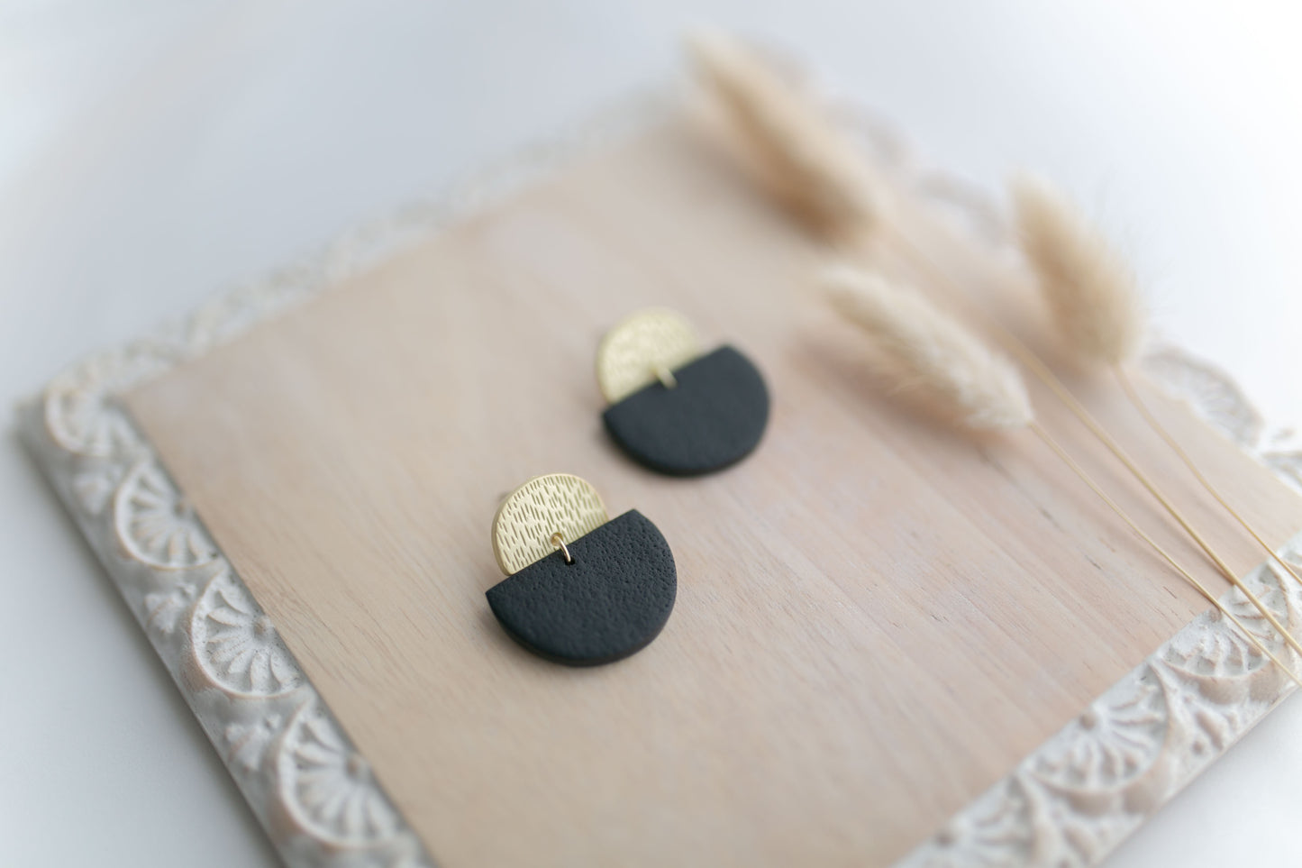 Clay earring | Black + simple | Southwest Collection
