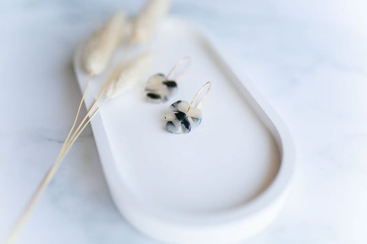 Clay earring | tortoise shell mini monstera hoops