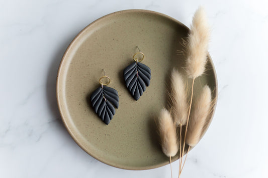 Clay earrings | black leaves