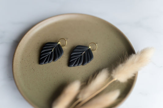 Clay earrings | black leaves