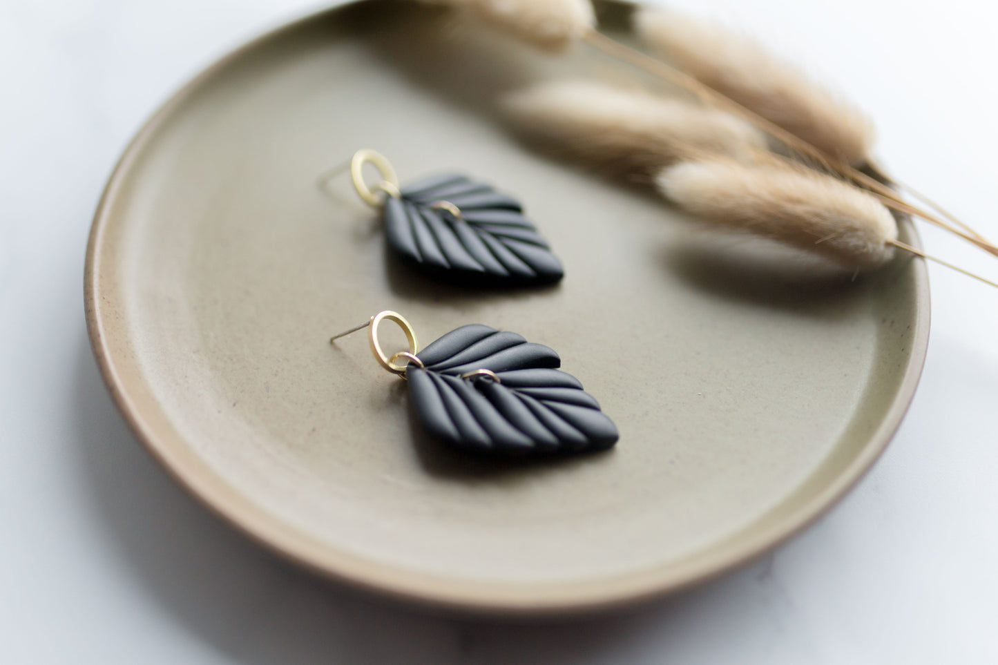Clay earrings | black leaves