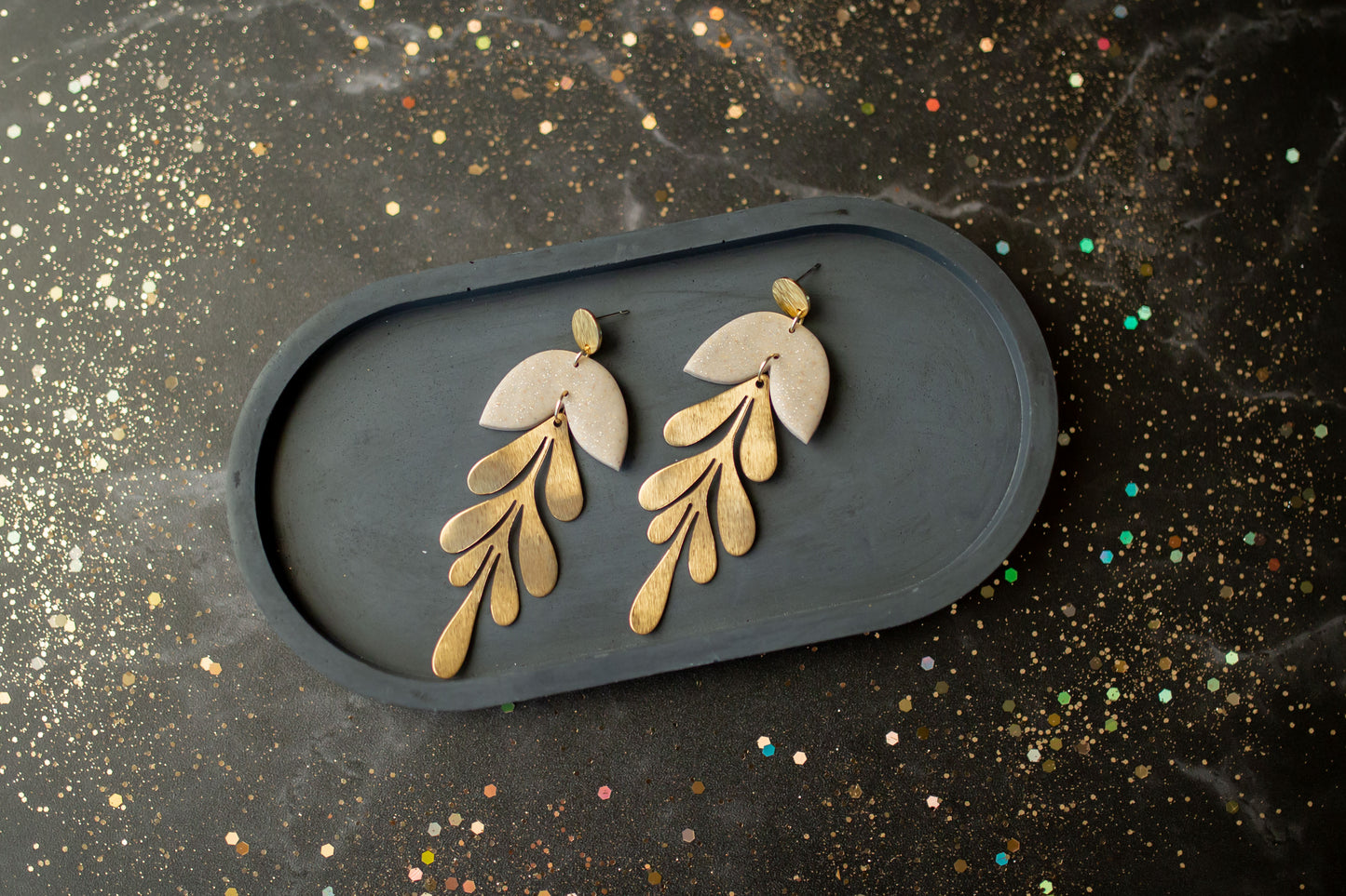 Clay earring | gold elegant floral