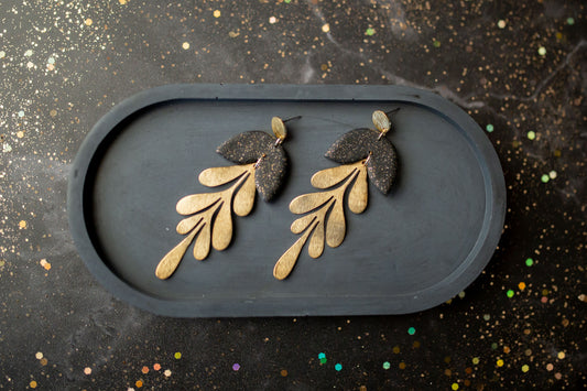 Clay earring | black elegant floral