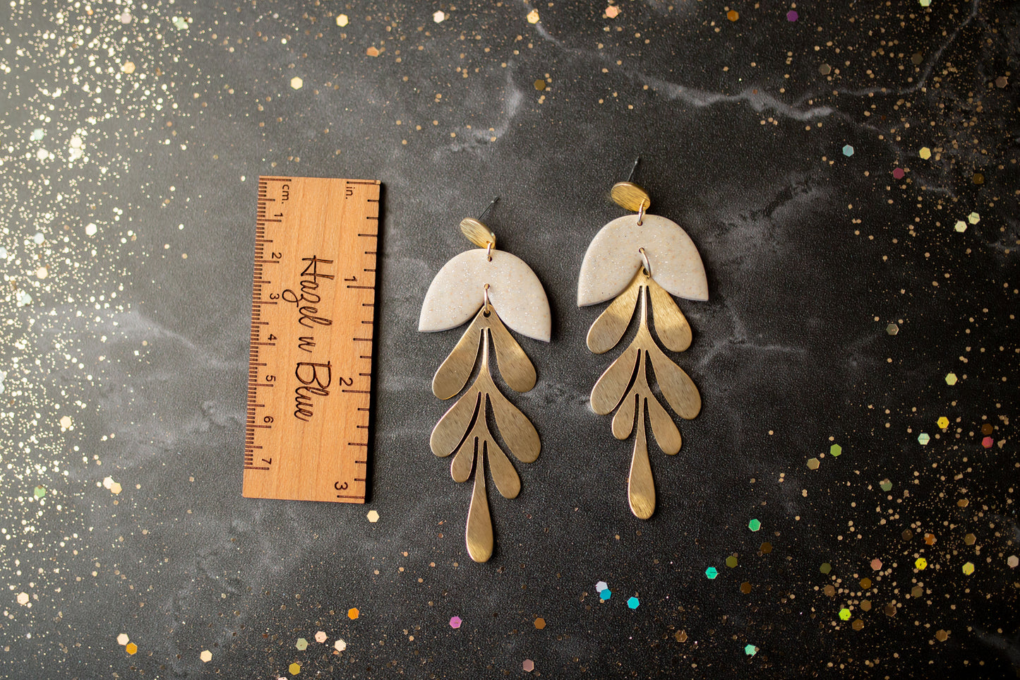Clay earring | gold elegant floral