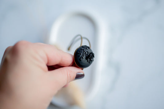Clay bracelet | black floral
