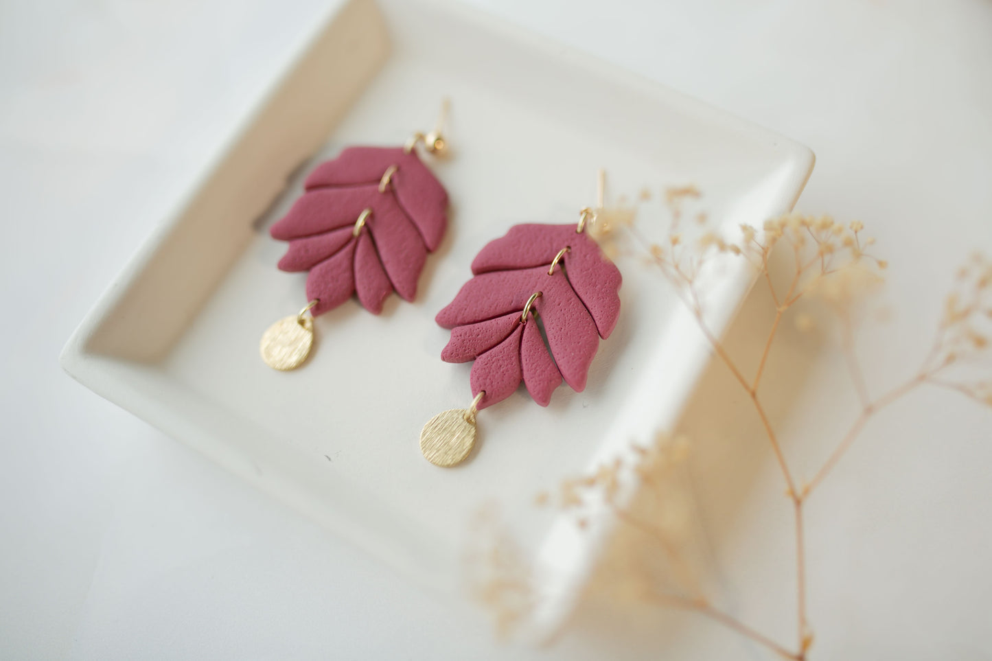 Clay earring | raspberry leaves | pink collection