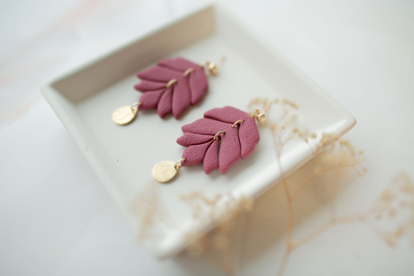 Clay earring | raspberry leaves | pink collection