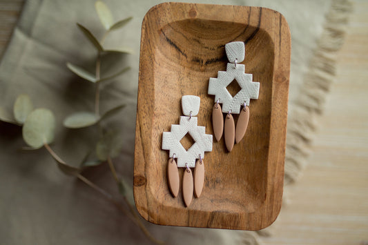 Clay earring | aztec