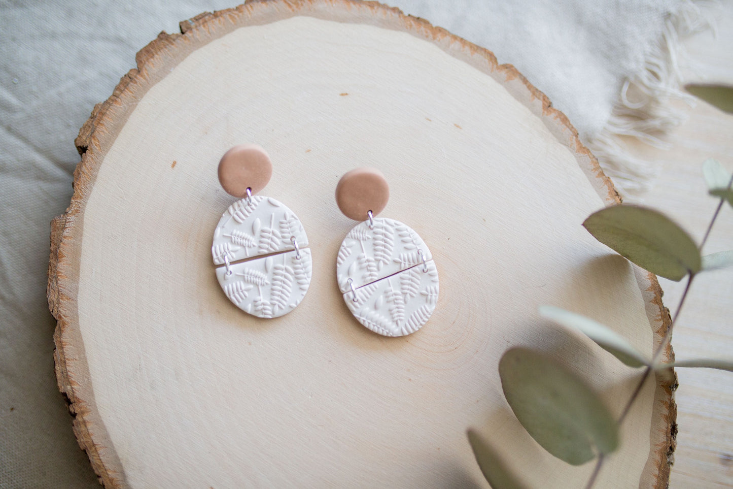 Clay earring | white floral