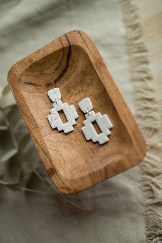 Clay earring | aztec