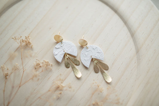 Clay earrings | white floral