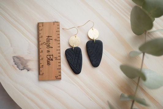 Clay earrings | black