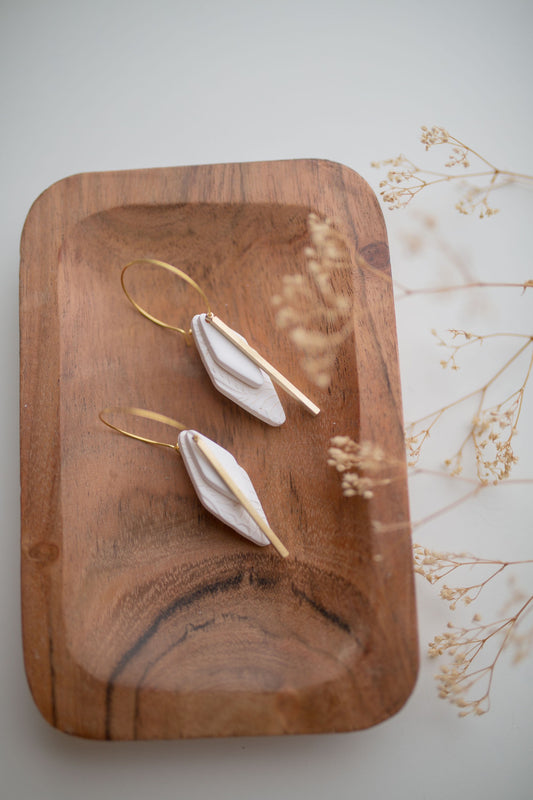 Clay earrings | white