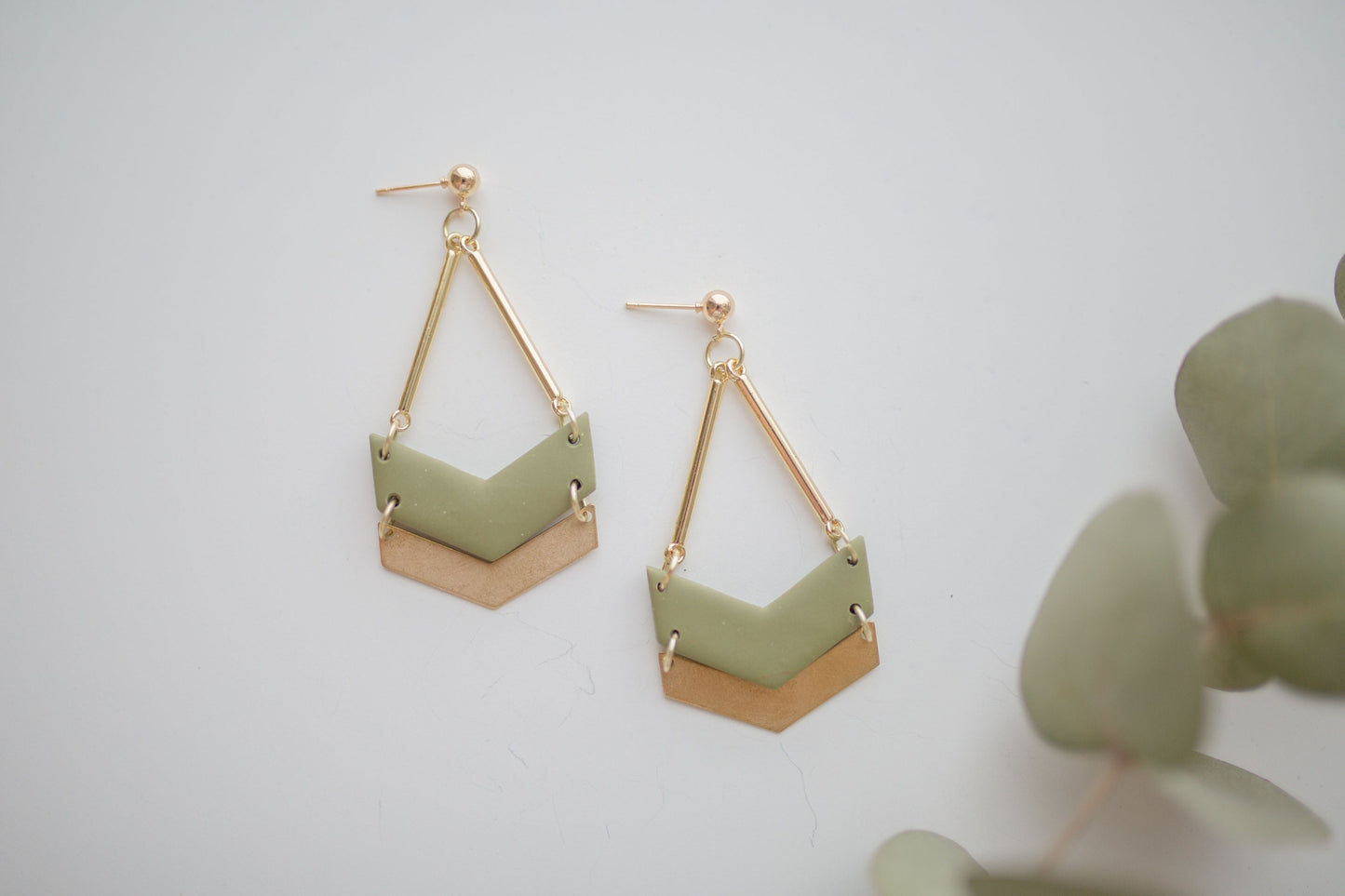 Clay earrings | sage arrows