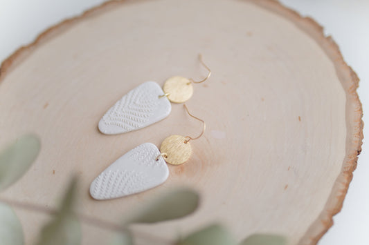 Clay earrings | white