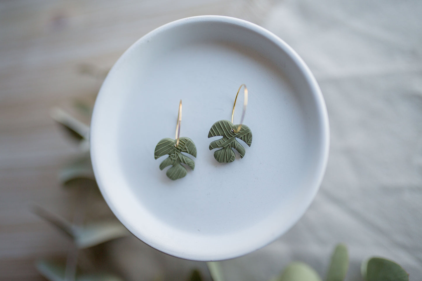 Clay earrings | mini olive monstera