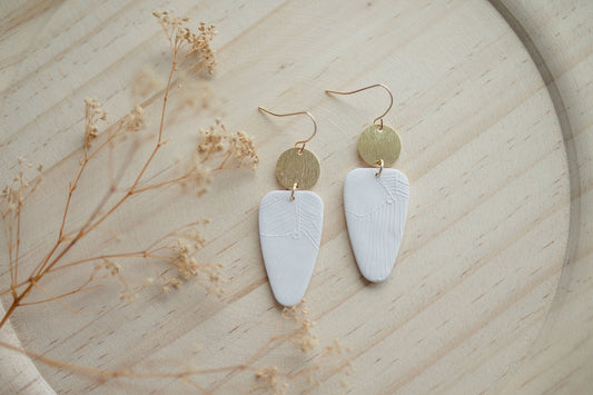 Clay earrings | white