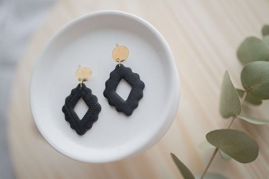 Clay earrings | black aztec