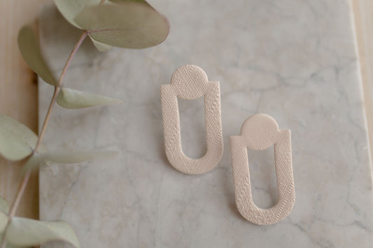 Clay earrings | beige statement stud