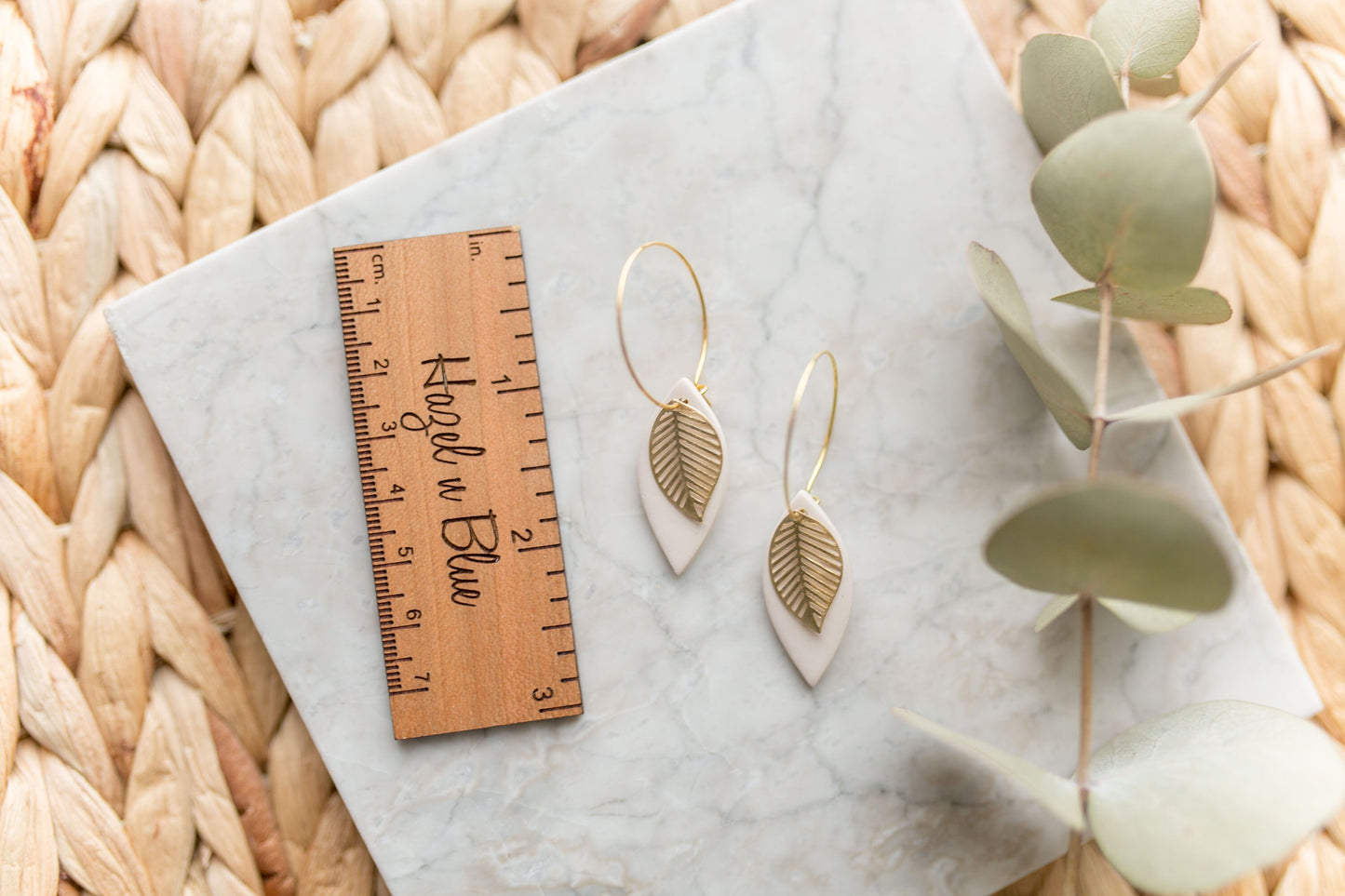 Clay earring | White Leaves