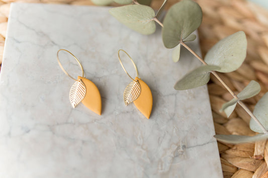 Clay earring | mustard leaves