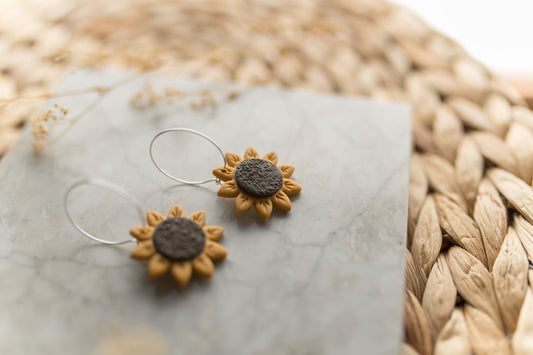 Clay earring | sunflowers