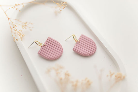 Clay earring | mauve