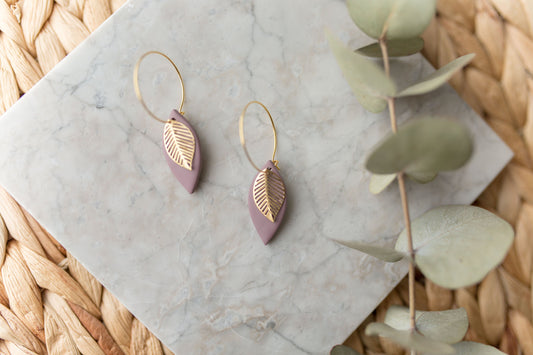 Clay earring | Mauve leaves