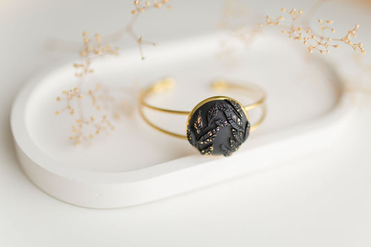 Clay bracelet | black & gold floral